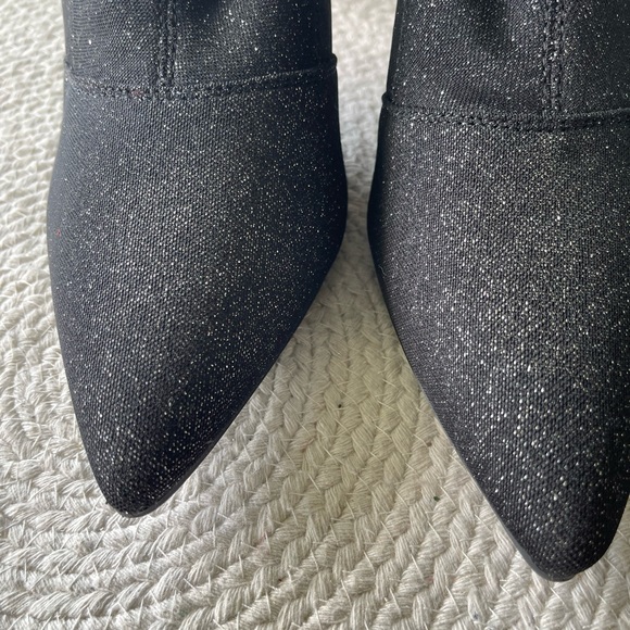 🎯SOLD‼️Brash black metallic stretch fabric ankle boots-12 - Picture 4 of 12